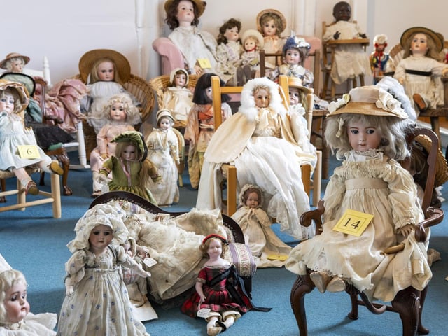 The Dolls Room.
