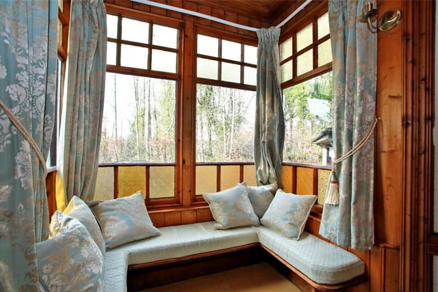 Bay window.