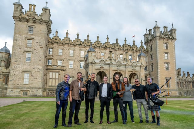 BBC ALBA Skerryvore aig Caisteal Floors