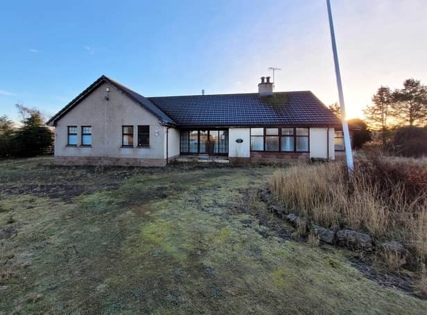 Silverwells Cottage is located 2 miles from Turriff.