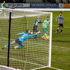 Celtic's Tom Rogic makes it 1-0 early on in the eventual 4-0 win away to St Mirren. (Photo by Rob Casey / SNS Group)