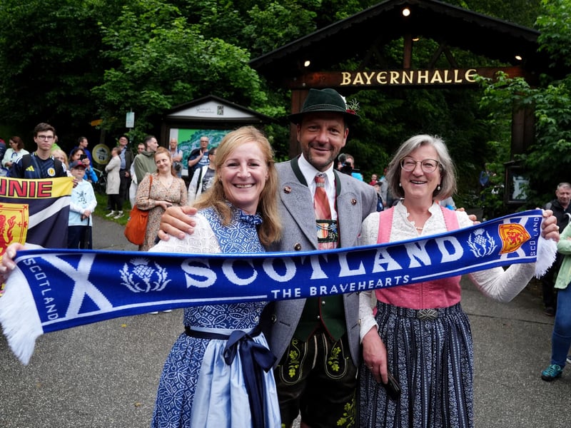 Garmisch-Partenkirchen Mayor Elizabeth Koch (right) and locals await the arrival of the Scotland team at a reception at Bayernhalle in Garmisch-Partenkirchen, Germany.
