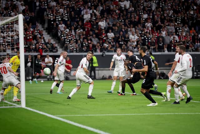 Robin Koch of Eintracht Frankfurt puts the Germans 2-1 up against Aberdeen.
