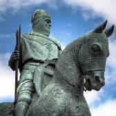 Situated by the site where the Battle of Bannockburn occurred, the monument reads: "ROBERT THE BRUCE KING OF SCOTS 1306–1329". He is one of Scotland’s most revered warriors and led the nation to victory over England in the war for independence.