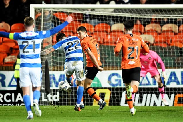 George Oakley scored a hat-trick in Morton's 3-2 win over Dundee United.