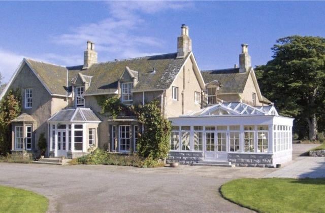 A relative bargain at offers over £1.5 million, Potterton House is a six bedroom country house set in around 42 acres of gardens, woodland and fields six miles north of Aberdeen. It also includes a  three bedroom coach house, a walled garden, grazing paddocks, garages and stables.
