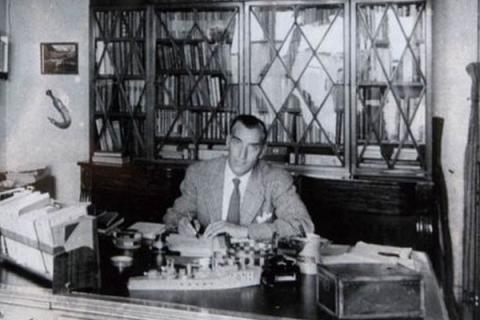 Perthshire-born screenwriter Neil Paterson won an Oscar in 1960 for the script to the 'Room at the Top'. It was one of the few trophies not won by Ben Hur that year.