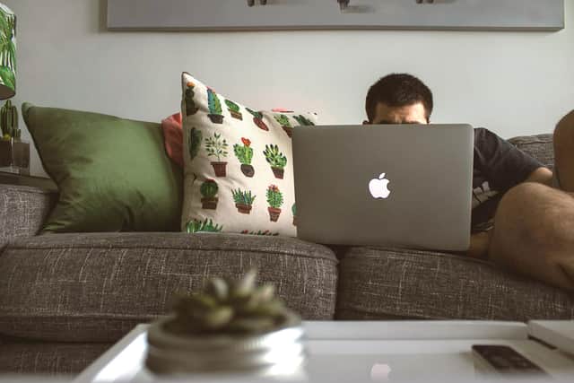 People can now earn £3,000 from side hustles without having to file a tax return.