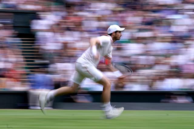 Andy Murray chasing hard on the Centre Court