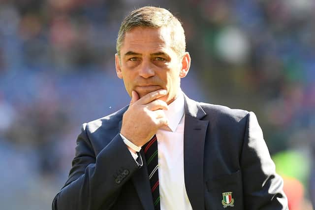 Franco Smith has signed a two-year deal with Glasgow Warriors.