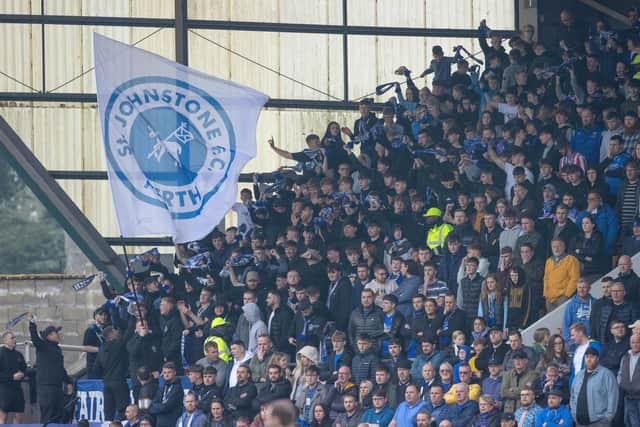 Dudee United took an impressive away crowd to McDiarmid Park, but St Johnstone fans (pictured) also turned out in force.  (Photo by Alan Harvey / SNS Group)