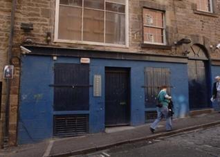 Honeycomb nightclub, Niddry Street, 27 September 2006. The venue is now known as Hive.
