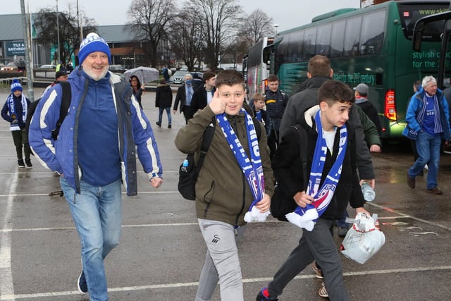 The mood amongst the Spireites was great as they boarded their coaches.