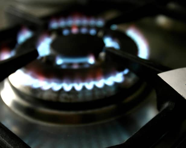 All households in England, Scotland and Wales will receive £400 in energy bill discounts from October, the Government has announced.