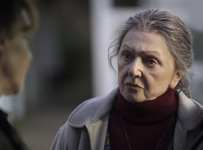 42 Days of Darkness sees Cecilia go in search of her missing sister Verónica and battle negligence, prejudices and harassment from the media.