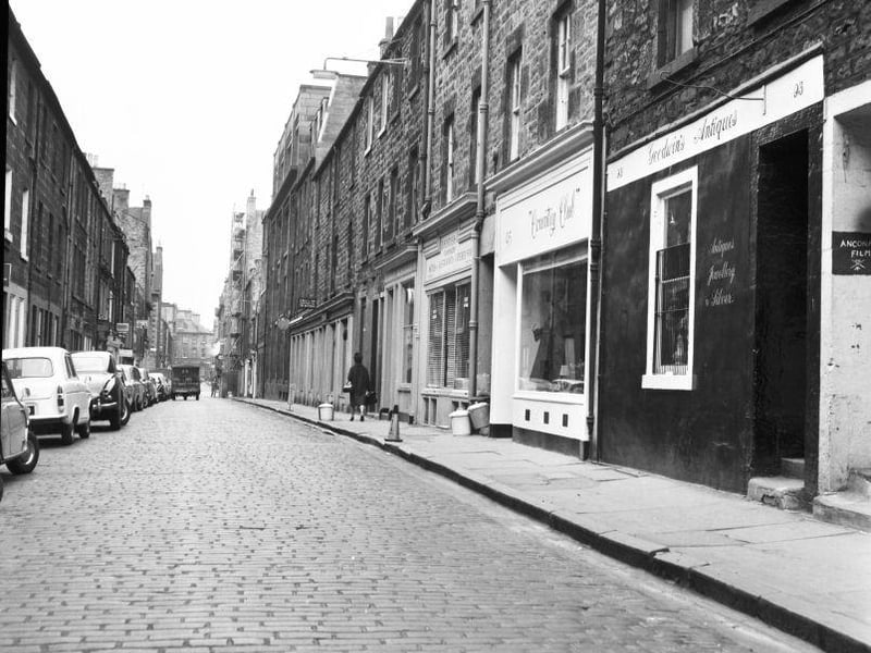 Rose Street is named after the national flower of England - a pro-union decision by city planners to complement nearby Thistle Street, named after Scotland's equivalent.