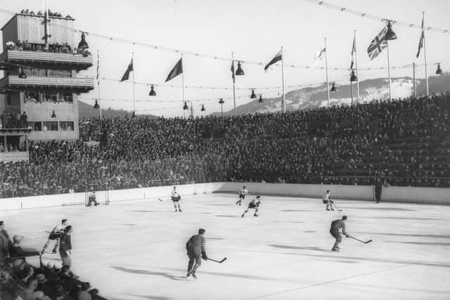 February 1936: An ice hockey match between the USA and Canada during the Winter Olympics at Garmisch-Partenkirchen. (Photo by Central Press/Getty Images)