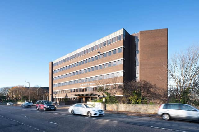 Palm Capital has signed a further two lettings totalling more than 7,000 square feet at Orchard Brae House, which is located on Queensferry Road in the west end of Edinburgh.