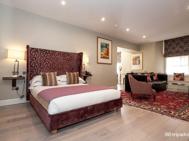 Edinburgh's most romatic hotel is situated on one of the city's elegant Georgian terraces in the heart of Scotland's Capital and has views over the Forth of Forth. There are 16 elegant bedrooms, including two feature deluxe rooms that boast luxurious cast iron baths in the bedroom. The hotel features a private, original art collection and a restaurant serving breakfast and dinner.