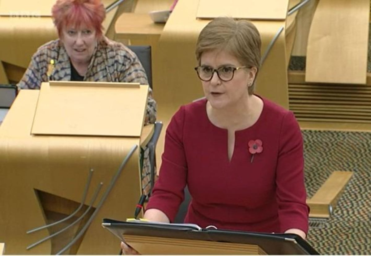Nicola Sturgeon accused of 'desperate' arguments over Euro claims as she challenges Douglas Ross over referendum