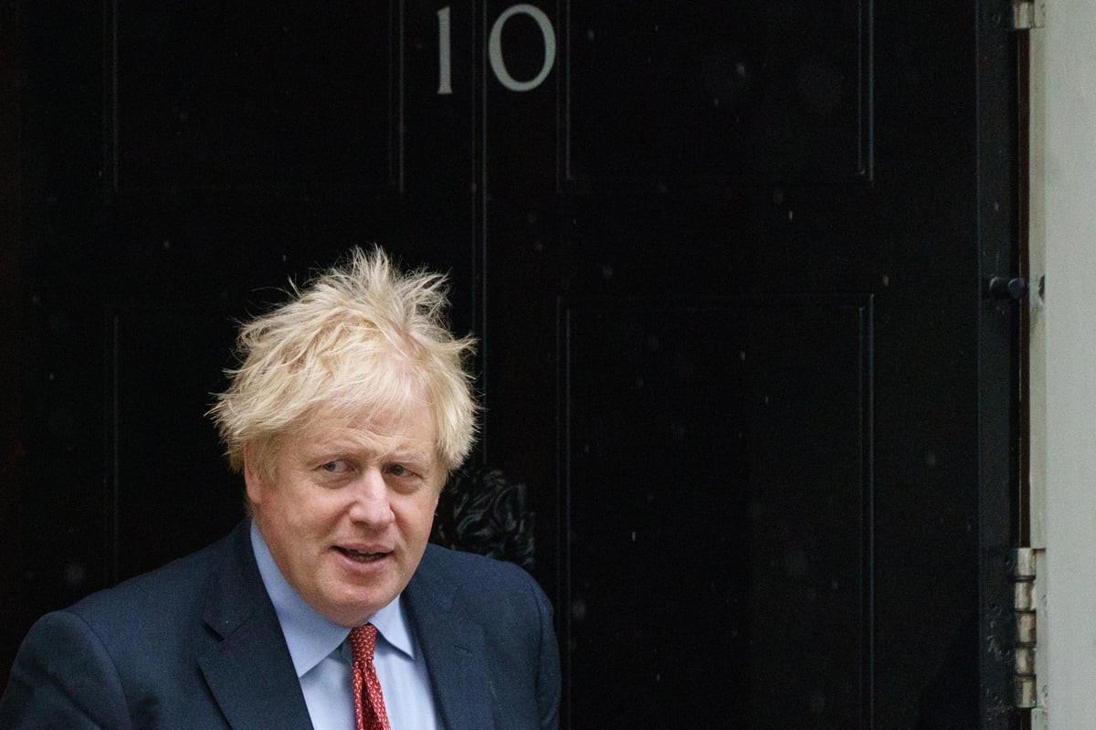 Boris Johnson: Confidence vote could be called on Monday as allies say he will face it down