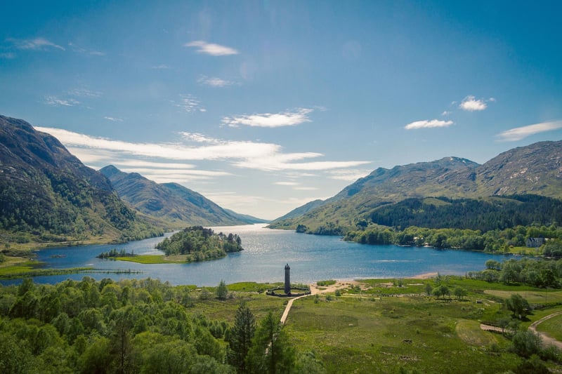 You can find Loch Shiel around 20 kilometres west of Fort William in Scotland’s Highland council area. It stretches out for 28 kilometres from the famous Glenfinnan.