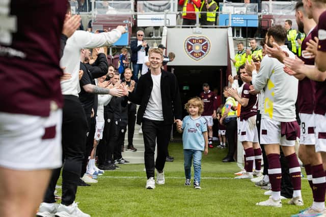 Gary Mackay-Steven got a guard of honour from his Hearts team-mates after it was announced he would be leaving the club. (Photo by Ross Parker / SNS Group)