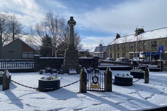 Ladybank war memorial