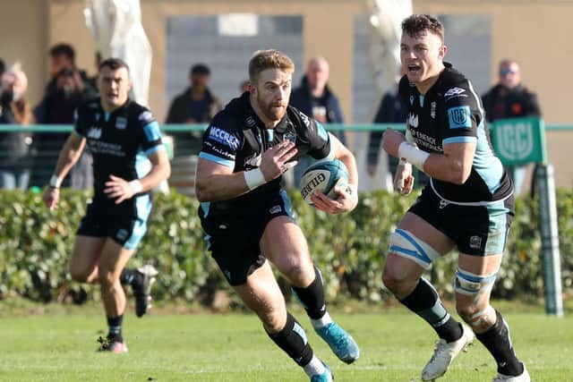 Kyle Steyn and Jack Dempsey attack for Glasgow in Treviso. Photo by David Gibson/Fotosport/Shutterstock