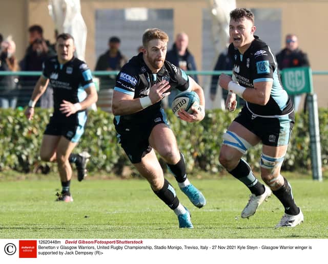 Kyle Steyn and Jack Dempsey attack for Glasgow in Treviso. Photo by David Gibson/Fotosport/Shutterstock