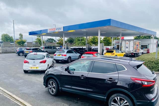 Queues of cars were spotted at the Tesco fuel station in Cumbernauld on Friday.