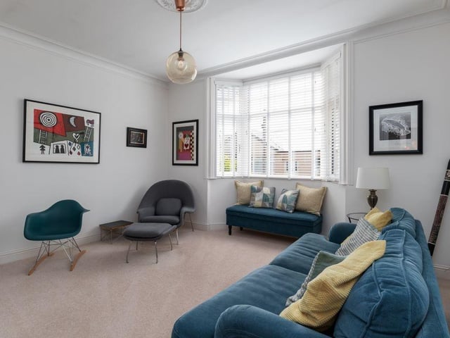 Torwood Avenue, Larbert - lounge.