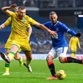 Rangers' Kemar Roofe (R) and Hibernian's Ryan Porteous during the Scottish Premiership match between Rangers and Hibernian at Ibrox Stadium on December 26, 2020, in Glasgow, Scotland. (Photo by Rob Casey / SNS Group)