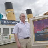 Artist Billy Dobbie with the TS Queen Mary and his painting of the historic vessel
Pic: Saltire News and Sport Ltd