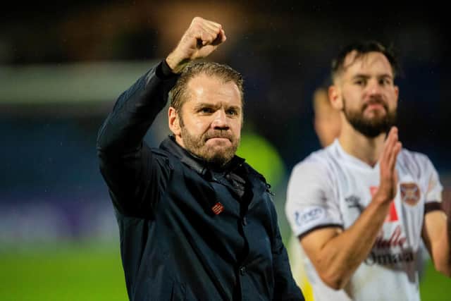 Hearts manager Robbie Neilson at full-time after the 2-1 win over Ross County in Dingwall. (Photo by Mark Scates / SNS Group)