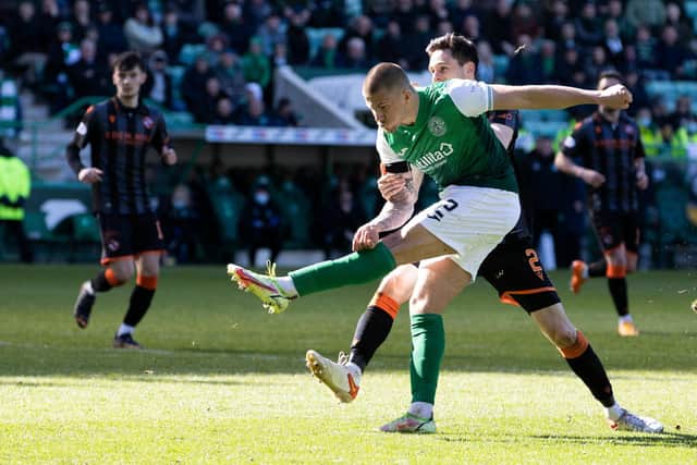 Hibs' Harry Clarke makes it 1-0 during a cinch Premiership match between Hibernian and Dundee United at Easter Road, on April 02, 2022, in Edinburgh, Scotland. (Photo by Alan Harvey / SNS Group)