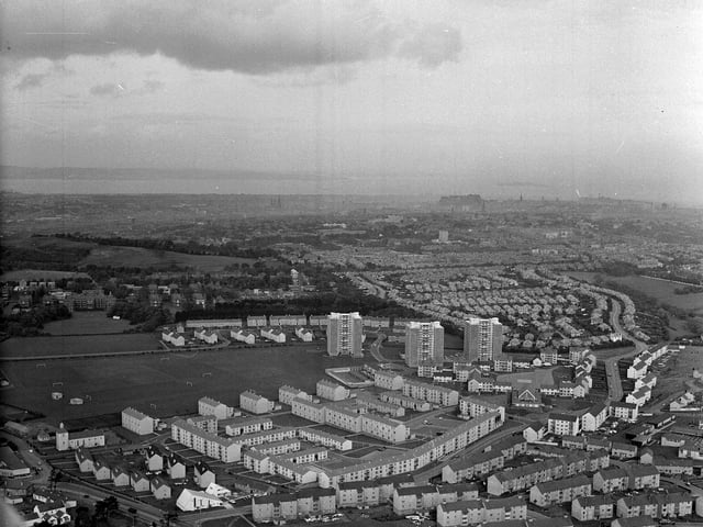 Oxgangs gets its name from an old Celtic unit of land measurement formerly used in eastern Scotland. There were eight oxgangs in a ploughgate, and four ploughgates in a dabhach.