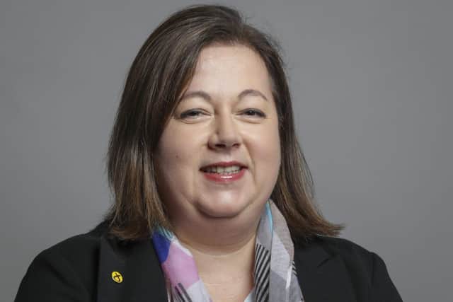 Kirsten Oswald is standing in East Renfrewshire.