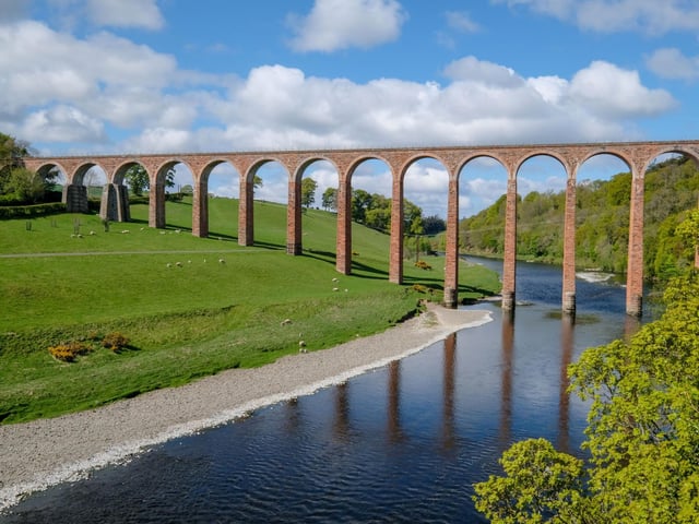 The Leaderfoot Viaduct, also known as the Drygrange Viaduct, is a spectacular structure spanning the River Tweed near Melrose. There's free parking nearby and a walk that takes you to an old stone briodge with amazing views of the viaduct, as well as the site of a Roman fort.