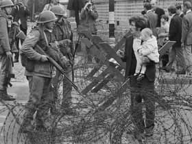 Soldiers and civilians in Northern Ireland during the Troubles in 1969 (Picture: Evening Standard/Hulton Archive/Getty Images)