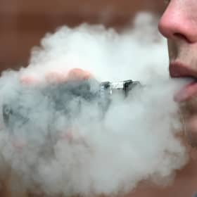Which countries can I vape on holiday?