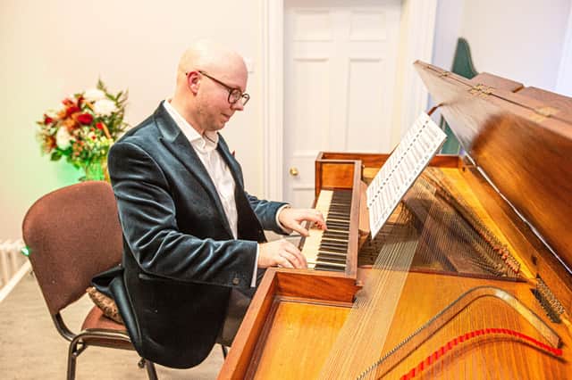 Pawel Siwcak playing the Yaniewicz & Green square piano