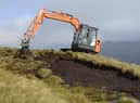 Tha airgead mor ri fhaighinn airson obair mar a’ mhòinteach ath-nuadhachadh.