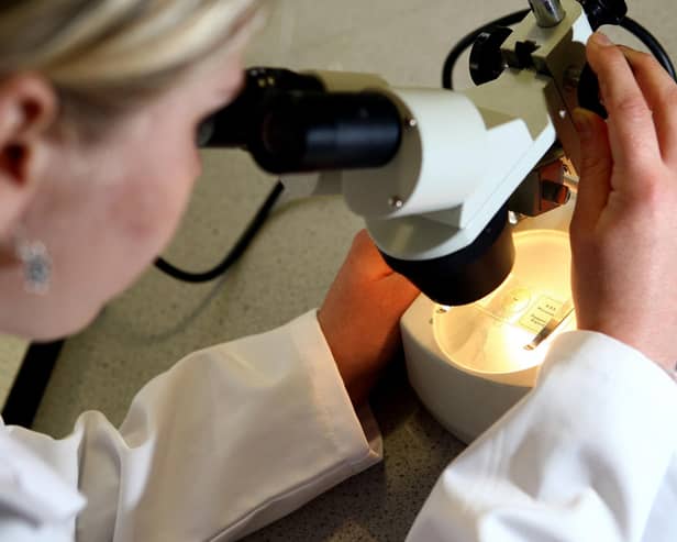 Every year, around 34,100 people are diagnosed with cancer in Scotland, with 16,300 Scots losing their lives to the disease annually.
PA Photo : David Davies.