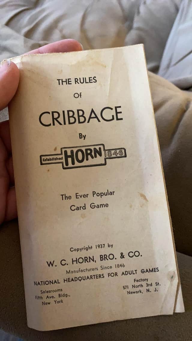 Kristen Hunter found the cribbage board in a charity shop.