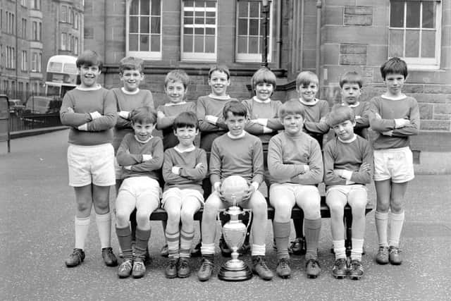 Back row: Don Lindsay, Brian Gordon, David White, Billy Tait, Gordon McKenzie, Alan Watson, John Millar, Peter Ross. Front row: Simon Kennedy, Stuart Smith, David Graham Capt., David Larter, Brian McLean