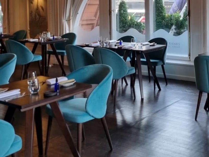 Dean Banks is said to offer the best of ‘land and sea’ with a menu that reflects Scotland’s natural resources and the best local produce from the Edinburgh & Fife area and beyond. The restaurant has earned three AA Rosettes at the AA Hospitality Awards, an achievement that requires national recognition even beyond the local area.