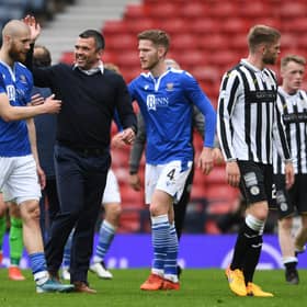 Callum Davidson (right) celebrates with his St Johnstone players after defeating St Mirren to reach the Scottish Cup final (Photo by Craig Foy / SNS Group)