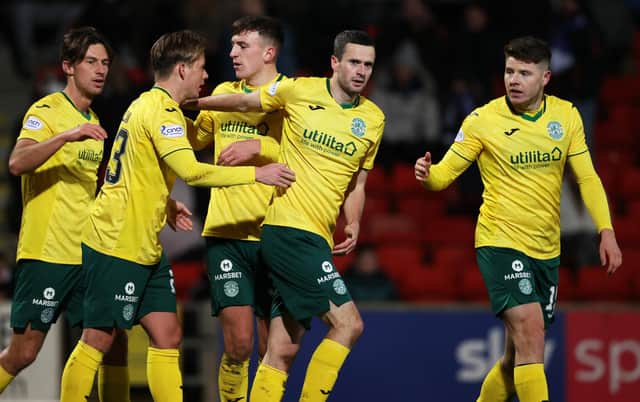Jamie Murphy celebrates his goal to make it 2-1 to Hibs.