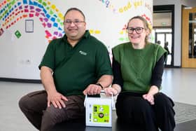 SP ENERGY NETWORKS DONATES LIFE-SAVING DEFIBRILLATOR TO EDINBURGH SCHOOL